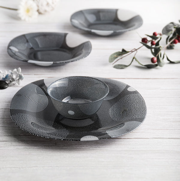 CONST-BLACK_9106